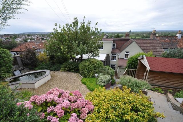  Image of 4 Bedroom Detached  For Sale at High Street  Banwell, BS29 6AF
