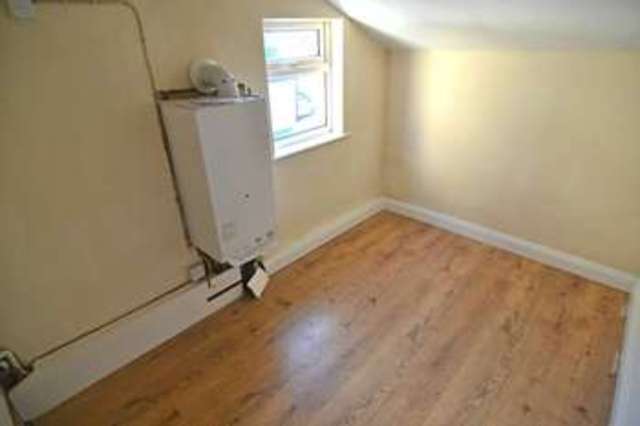  Image of 2 Bedroom Cottage  To Rent at High Street  Newton Le Willows, WA12 9SP