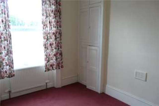  Image of 2 Bedroom Terraced  For Sale at Bradford West Yorkshire Shipley, BD9 5PJ