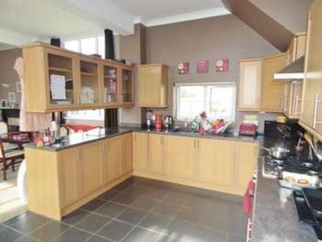  Image of 3 Bedroom Detached  For Sale at Highview Road  Cinderford, GL14 2BA