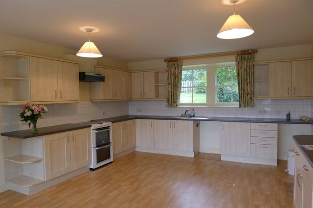  Image of 4 Bedroom Detached  To Rent at Pathhead MidLothian MidLothian, EH37 5RD