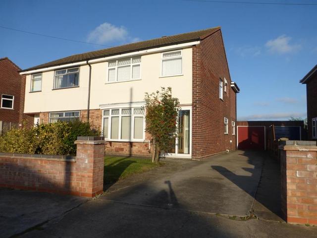 Image of 4 Bedroom Semi-Detached  For Sale at Hillcrest Drive  Lowestoft, NR32 4EB
