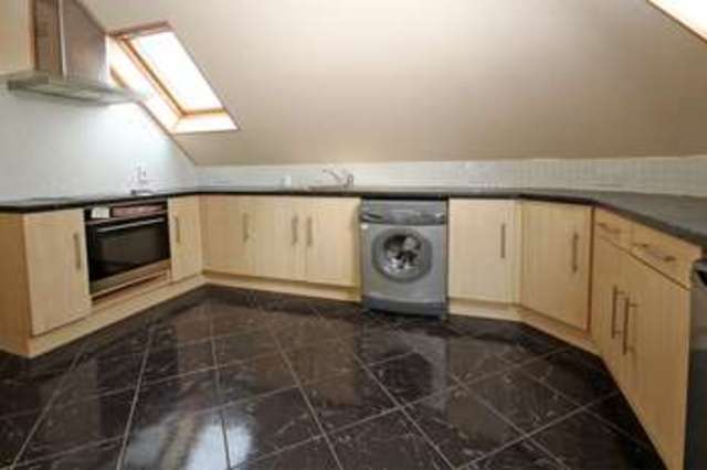  Image of 1 Bedroom Flat  For Sale at Holdenhurst Road  Bournemouth, BH8 9AQ
