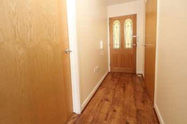  Image of 1 Bedroom Flat  For Sale at Holdenhurst Road  Bournemouth, BH8 9AQ