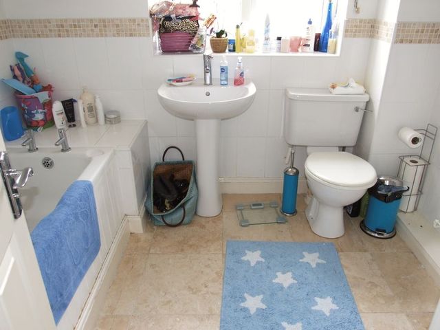  Image of 4 Bedroom Detached  For Sale at Hollis Meadow  East Leake, LE12 6RU