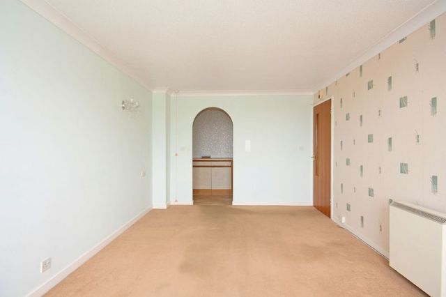  Image of 1 Bedroom Retirement Property  For Sale at Longridge Avenue  Saltdean, BN2 8RQ