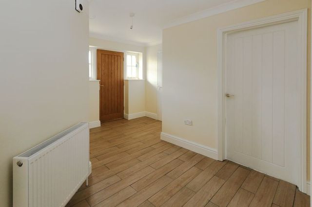  Image of 4 Bedroom Detached  For Sale at Hop Row Haddenham Haddenham, CB6 3SR