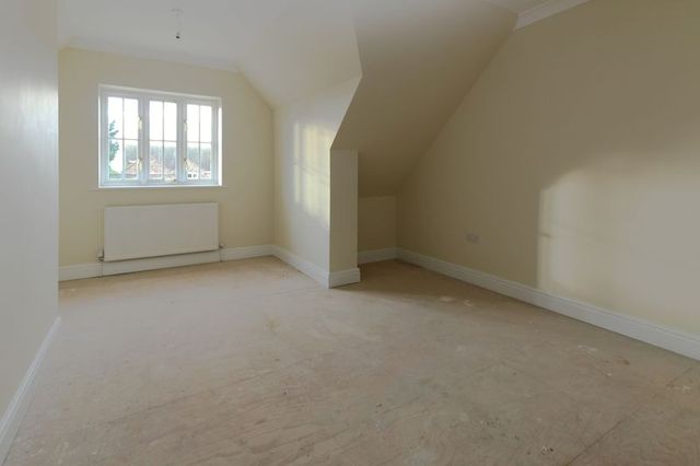  Image of 4 Bedroom Detached  For Sale at Hop Row Haddenham Haddenham, CB6 3SR