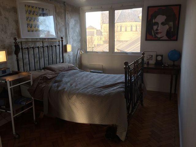  Image of 2 Bedroom Flat  For Sale at Howard Street  Newcastle Upon Tyne, NE1 2AU