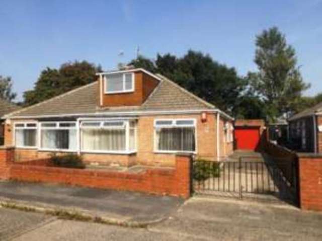  Image of 2 Bedroom Bungalow  For Sale at Middlesbrough North Yorkshire Ormesby, TS3 0EQ