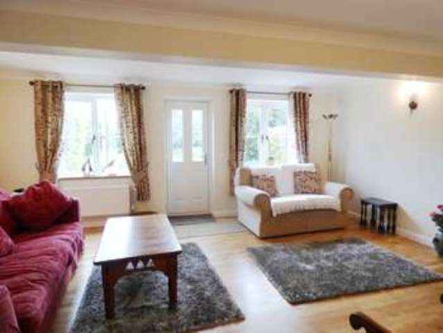  Image of 2 Bedroom Terraced  For Sale at Newport Isle Of Wight, PO30 2QE