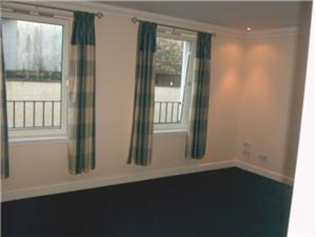  Image of 1 Bedroom Flat  To Rent at Bathgate West Lothian West Lothian, EH48 4EZ