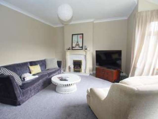  Image of 2 Bedroom Detached  To Rent at Whaley Bridge  High Peak, SK23 7AJ