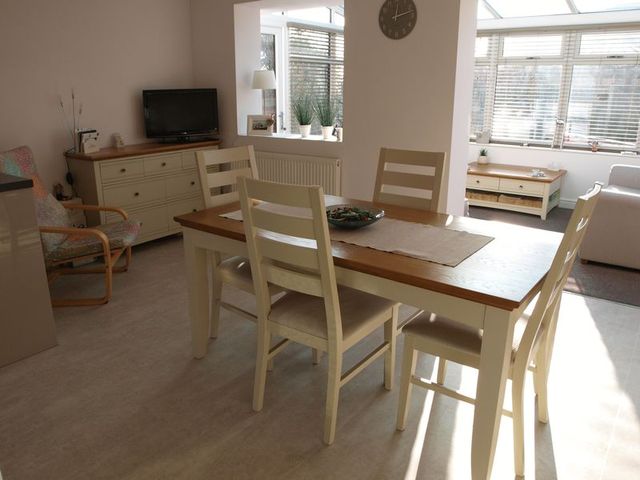  Image of 2 Bedroom Detached  For Sale at Kelham Road  Newark, NG24 1BU