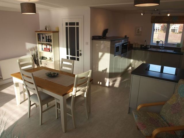  Image of 2 Bedroom Detached  For Sale at Kelham Road  Newark, NG24 1BU