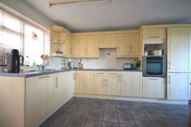  Image of 4 Bedroom Detached  For Sale at Kenbury Crescent  Cockwood, EX6 8RQ