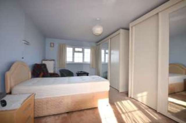  Image of 4 Bedroom Detached  For Sale at Kenbury Crescent  Cockwood, EX6 8RQ