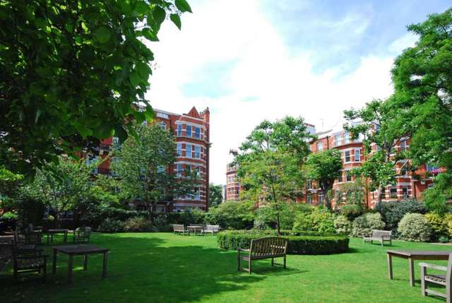  Image of 2 Bedroom Apartment  To Rent at Kensington Mansions Earls Court London, SW5 9TQ