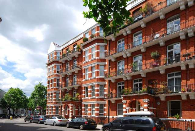  Image of 2 Bedroom Apartment  To Rent at Kensington Mansions Earls Court London, SW5 9TQ