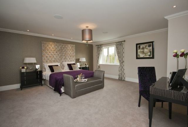  Image of 6 Bedroom Detached  For Sale at Northwood, HA6 2NU
