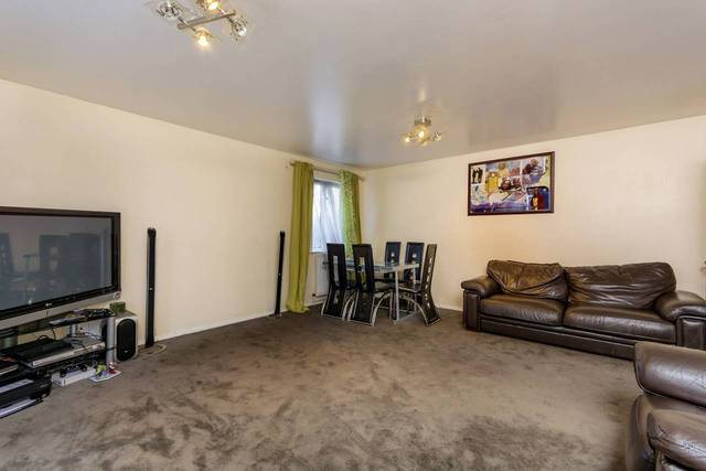  Image of 2 Bedroom Maisonette  For Sale at Kingsdown Close  South Bermondsey, SE16 3DW