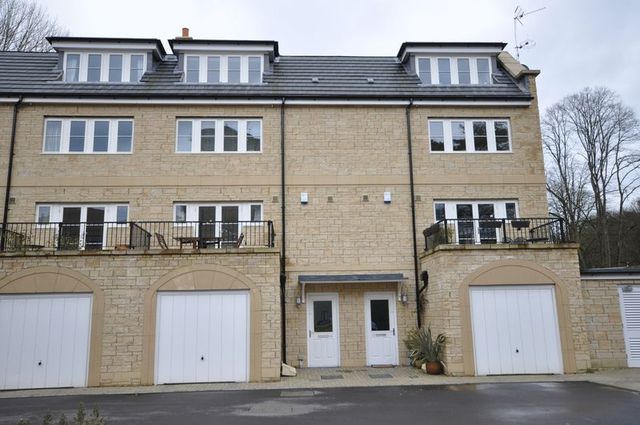  Image of 4 Bedroom Terraced  For Sale at The Paddock  Bradford-On-Avon, BA15 1FN