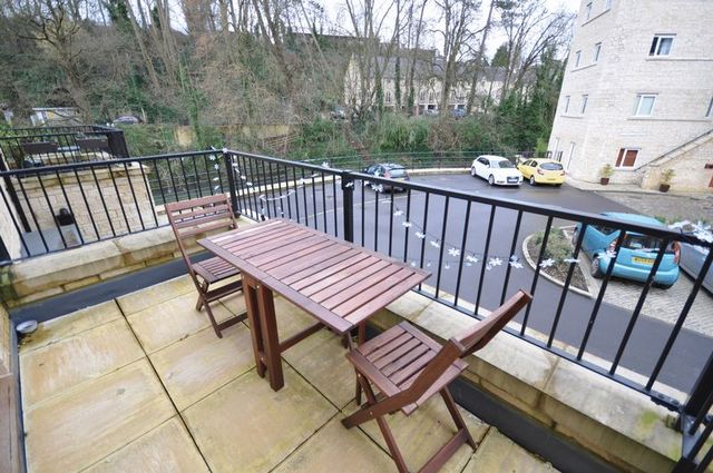  Image of 4 Bedroom Terraced  For Sale at The Paddock  Bradford-On-Avon, BA15 1FN
