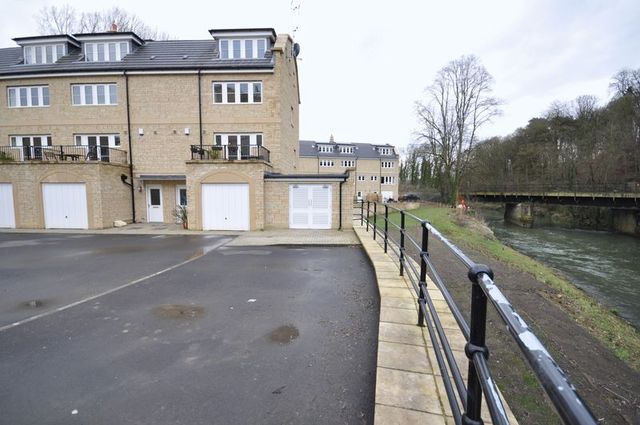  Image of 4 Bedroom Terraced  For Sale at The Paddock  Bradford-On-Avon, BA15 1FN