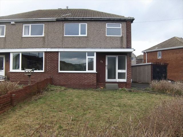  Image of 3 Bedroom Semi-Detached  To Rent at Kirkstone Avenue  Huddersfield, HD5 9EL