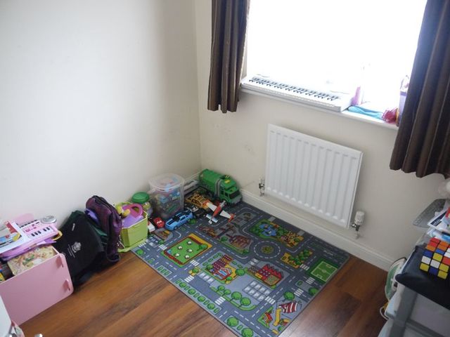  Image of 4 Bedroom Detached  To Rent at South Street  Eastleigh, SO50 5RP