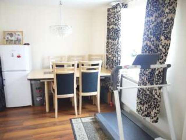  Image of 4 Bedroom Detached  To Rent at South Street  Eastleigh, SO50 5RP