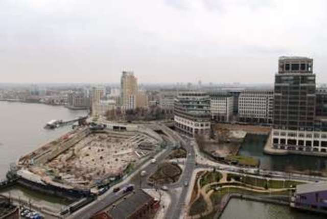  Image of 2 Bedroom Flat  For Sale at 24 Marsh Wall  Canary Wharf, E14 9DB
