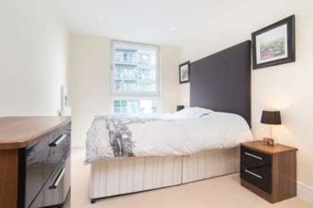  Image of 1 Bedroom Flat  For Sale at Cobalt Point  Canary Wharf, E14 9JU