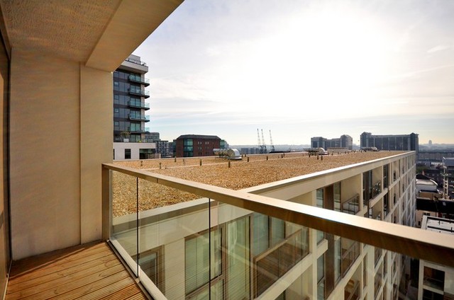 Image of 1 Bedroom Flat  To Rent at Cobalt Point  Canary Wharf, E14 9JU