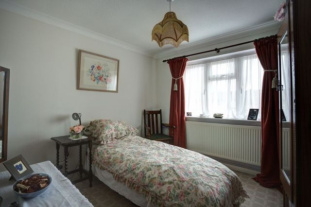  Image of 3 Bedroom Detached  For Sale at Lawn Lane  Sutton, CB6 2RE