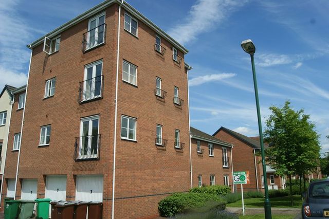  Image of 1 Bedroom Flat  To Rent at Ledger Walk Carrington Point Nottingham, NG5 1QU