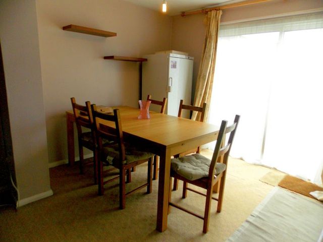  Image of 5 Bedroom Semi-Detached  To Rent at Lees Road  Uxbridge, UB8 3AT