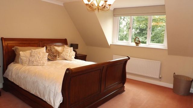  Image of 5 Bedroom Detached  To Rent at Leven Road  Yarm, TS15 9EY