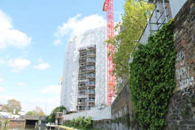  Image of 2 Bedroom Flat  For Sale at Teviot Street  Bow, E14 6QR