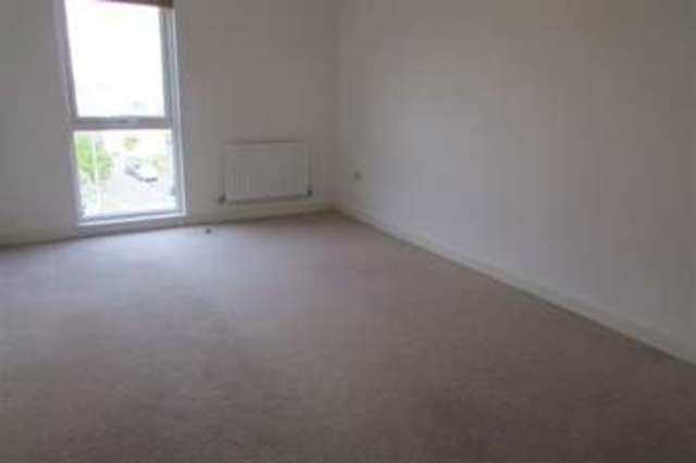  Image of 2 Bedroom Flat  For Sale at Street, BA16 0FX