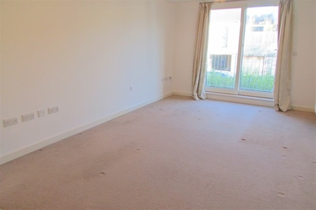  Image of 2 Bedroom Flat  For Sale at Street, BA16 0FX