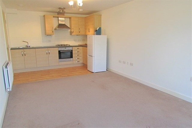  Image of 2 Bedroom Flat  For Sale at Street, BA16 0FX