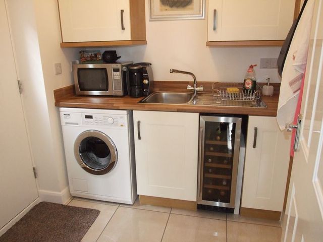  Image of 5 Bedroom Detached  For Sale at Limestone Drive  Barrow upon Soar, LE12 8XB
