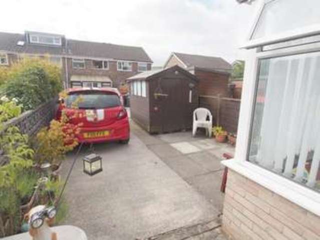  Image of 3 Bedroom Terraced  For Sale at Chapel-en-le-Frith  High Peak, SK23 9TX
