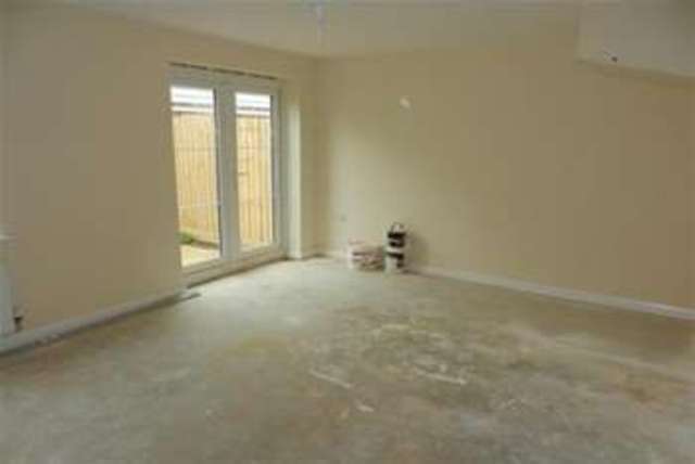  Image of 5 Bedroom Detached  To Rent at Corby, NN18 8GP