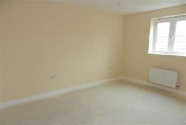  Image of 5 Bedroom Detached  To Rent at Corby, NN18 8GP