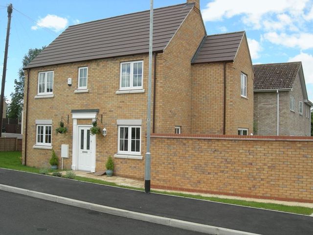 Image of 3 Bedroom Detached  To Rent at Lester Way Littleport Ely, CB6 1JH