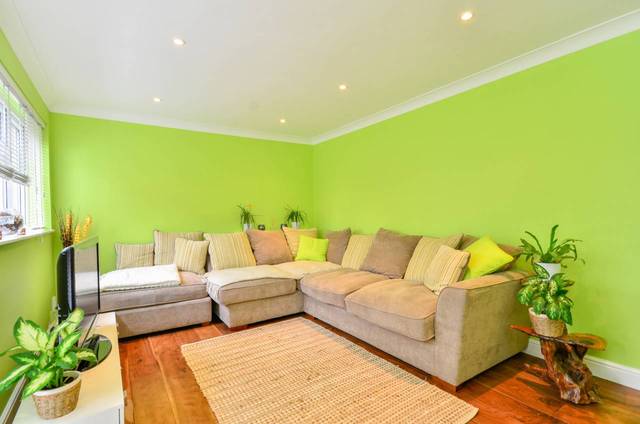  Image of 2 Bedroom Maisonette  For Sale at Littlestone Close  Beckenham, BR3 1UE