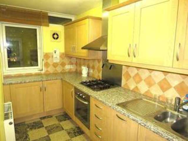  Image of 2 Bedroom Apartment  To Rent at Middlesex Street  Greater London, E1 7EB