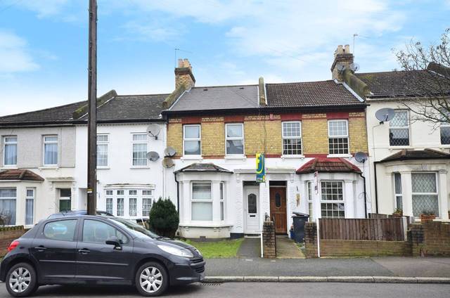 Image of 3 Bedroom Detached  For Sale at Livingstone Road  South Norwood, CR7 8JZ